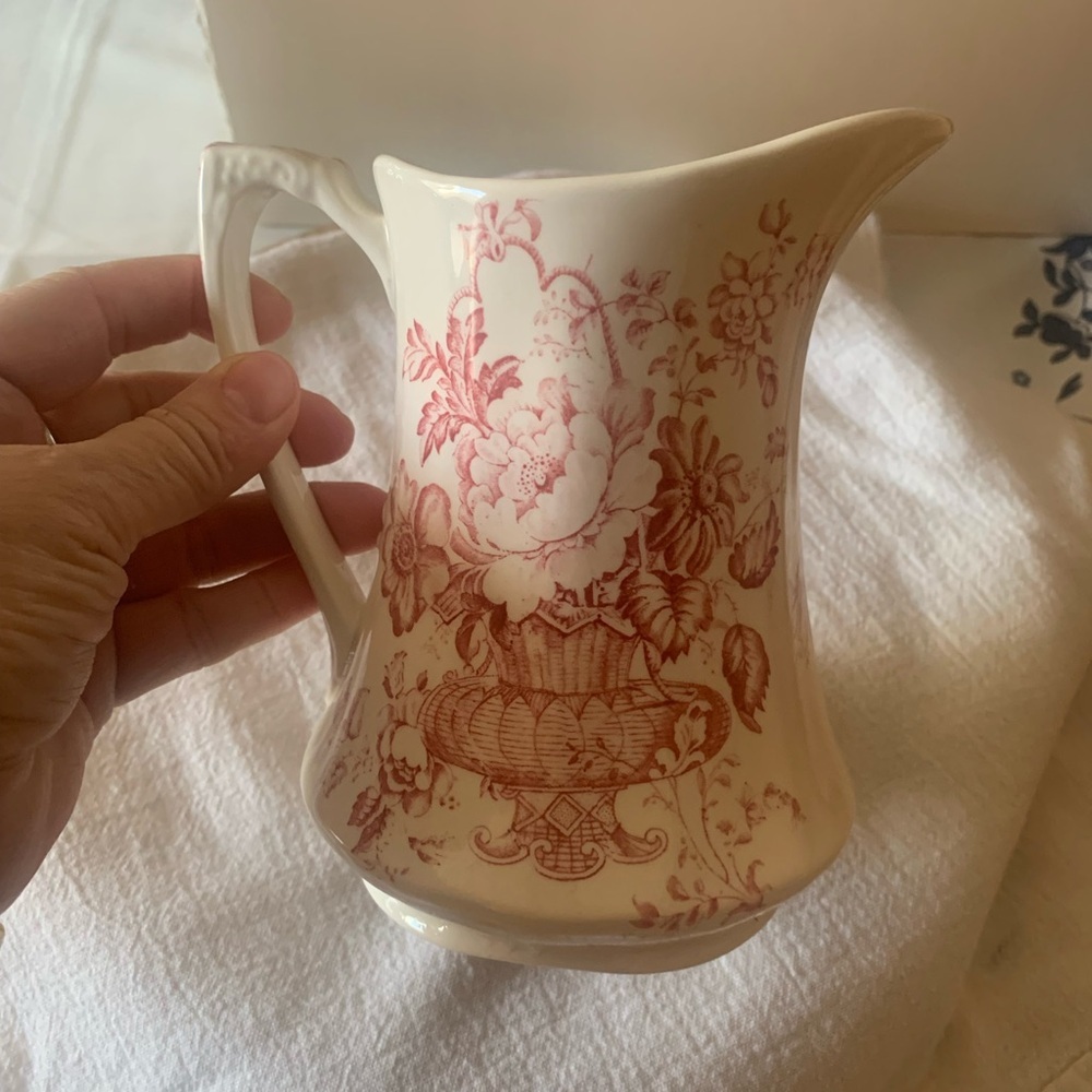 Alfred Meakin Charlotte or Floral Bounty pattern pitcher